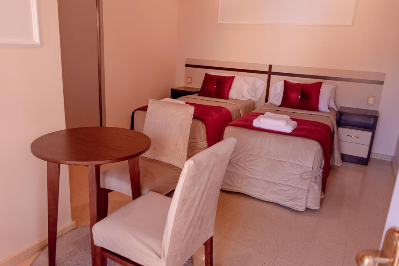 Hauer Hotel San Vicente  Bagian luar foto